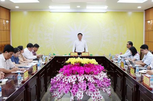 Chủ tịch UBND tỉnh Hồ Văn Mừng đối thoại giải quyết khiếu nại công dân