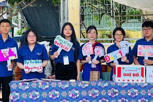Gia Lai: Hơn 900 tình nguyện viên tham gia chương trình 'Tư vấn-Tiếp sức mùa thi' năm 2025