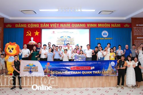 Chung kết năm cuộc thi 'Master English – Master your life'