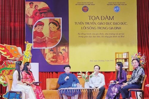 Lắng nghe tiếng lòng con trẻ