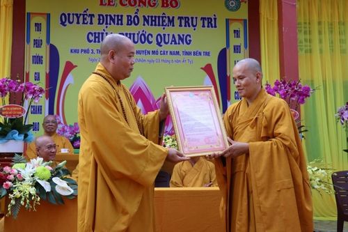 Bến Tre: Trao quyết định bổ nhiệm trụ trì chùa Phước Quang