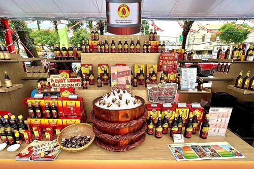 Festival Phú Quốc 2025: Hồi sinh di sản nước mắm trước làn sóng công nghiệp