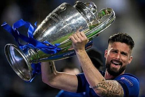 Olivier Giroud trở lại châu Âu thi đấu