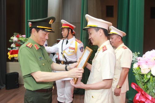 Thiếu tướng Bùi Duy Hưng giữ chức Giám đốc Công an tỉnh Bắc Ninh sau hợp nhất