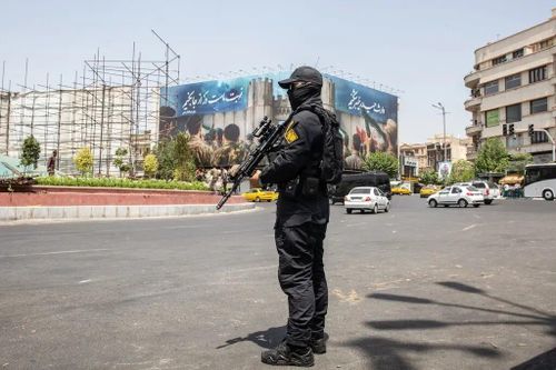 Iran ráo riết truy lùng nội gián sau cuộc xung đột với Israel
