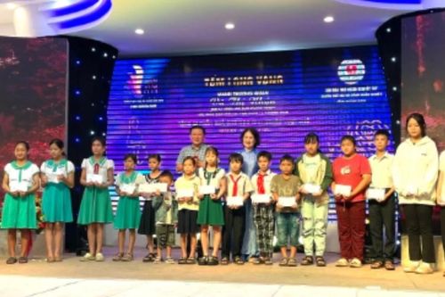 Khi vẻ đẹp di sản đồng hành cùng lòng nhân ái