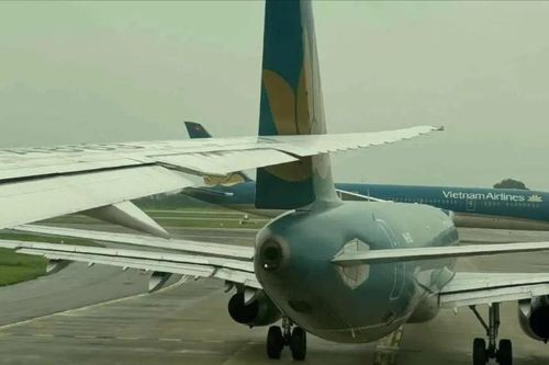 Đảm bảo an toàn hàng không trong cao điểm hè và thời tiết bất lợi