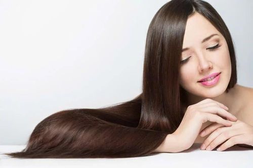 Bí quyết nuôi dưỡng chân tóc khỏe mạnh