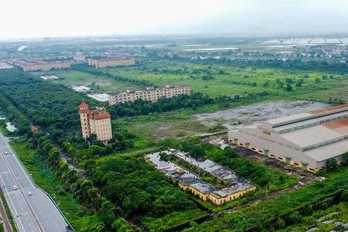 Cận cảnh Đại học Hà Hoa Tiên bỏ hoang vừa bị Bộ Giáo dục và Đào tạo 'tuýt còi'