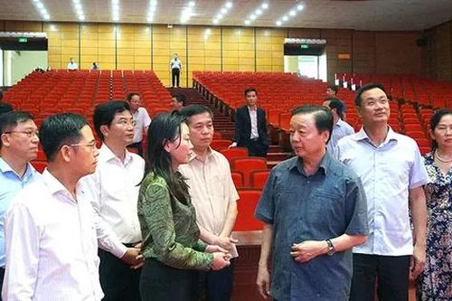 Phó Thủ tướng Trần Hồng Hà kiểm tra công tác chuẩn bị lễ công bố tỉnh Quảng Trị mới