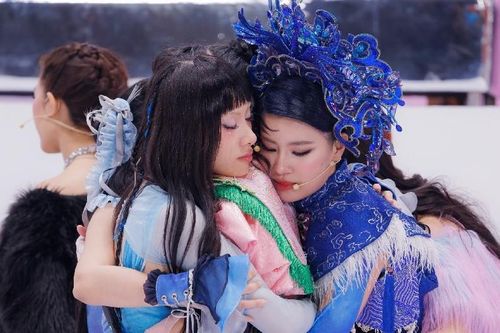 LyLy bất ngờ bị loại khỏi 'Em xinh say hi', Bích Phương khóc hết nước mắt