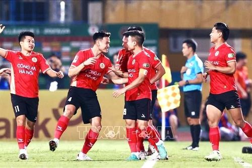 Chung kết Cúp Quốc gia 2024 - 2025: Sức nóng từ 'chảo lửa' Vinh