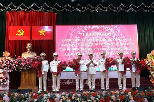 Công an Hưng Yên ra mắt 104 Công an phường, xã sau sáp nhập