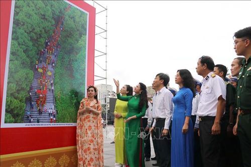 Triển lãm ảnh 'Hải Phòng - Hội tụ bản sắc, khẳng định vị thế, kiến tạo tương lai'