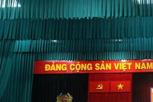 Quảng Ngãi: Công bố quyết định của Bộ trưởng Bộ Công an, Giám đốc Công an tỉnh về công tác tổ chức, cán bộ