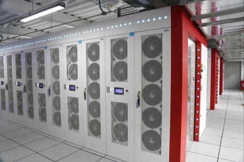 Vì sao Trung Quốc xây dựng các trung tâm AI trên nóc nhà thế giới?