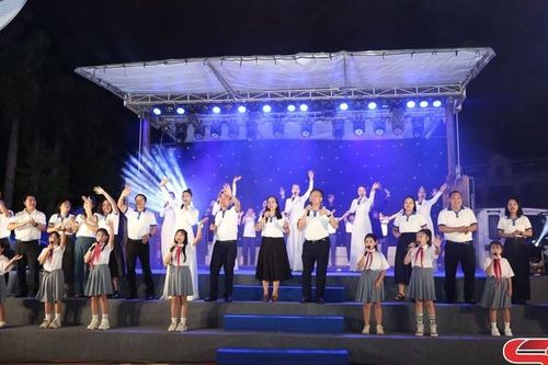 Chương trình nghệ thuật đặc biệt 'Yêu thành phố Sơn La'