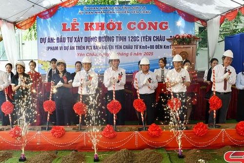 Khởi công Dự án đầu tư xây dựng tuyến đường tỉnh Yên Châu – Tạ Khoa