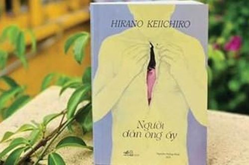 Tráo đổi thân phận giữa 'khủng hoảng hiện sinh'