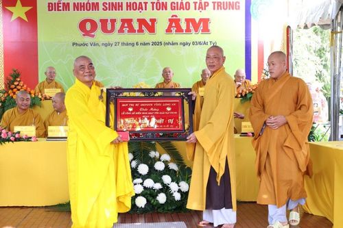 Long An: Công bố quyết định công nhận điểm sinh hoạt tôn giáo tập trung Quan Âm