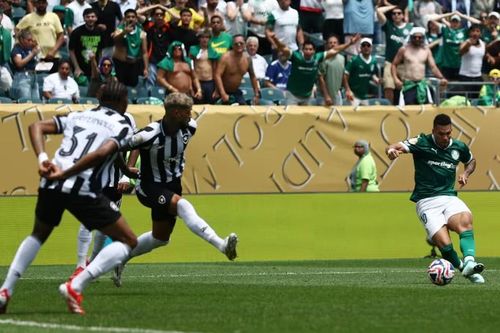 FIFA Club World Cup: Đánh bại Botafogo, Palmeiras tiến vào tứ kết