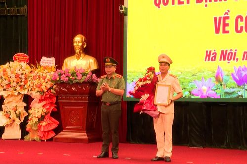 Công bố quyết định bổ nhiệm Phó Giám đốc CATP Hà Nội