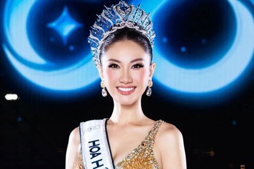 Hoa hậu Phương Linh muốn khẳng định bản thân bằng tri thức