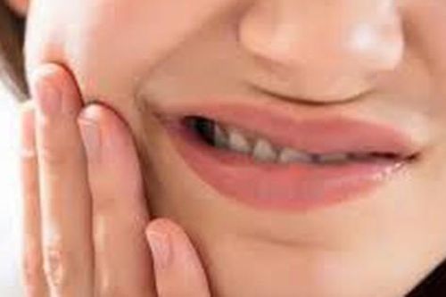 Ê buốt răng phải làm gì?