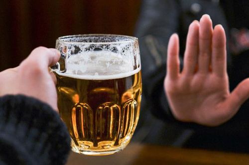 4 loại đồ uống khiến cơ thể mất nước nhiều hơn