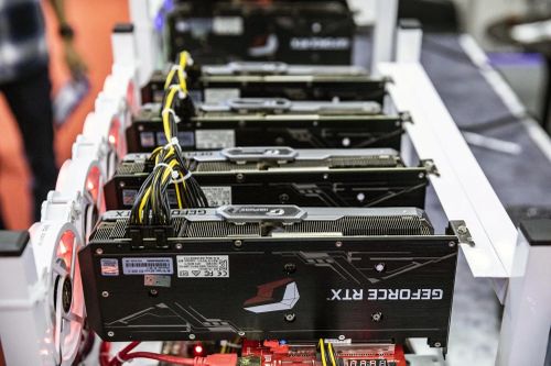 Rủi ro khi mua card đồ họa trên mạng