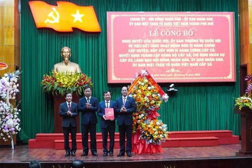 Công bố thành lập 40 Đảng bộ cấp xã và chỉ định các Bí thư Đảng ủy