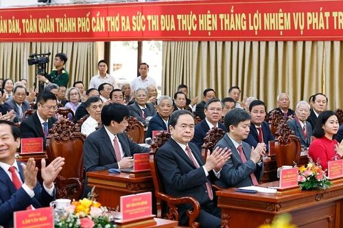 Xây dựng chính quyền thành phố Cần Thơ mới hành động, kiến tạo không gian phát triển mới