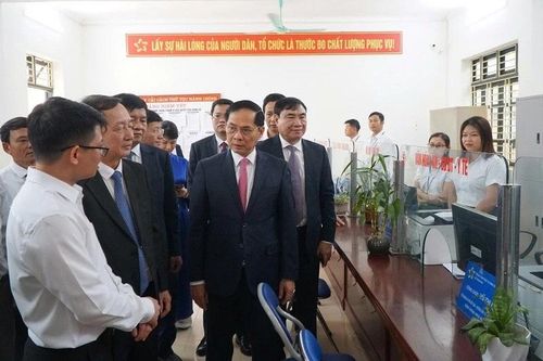 Phó Thủ tướng Chính phủ Bùi Thanh Sơn kiểm tra vận hành hoạt động tại xã Thanh An