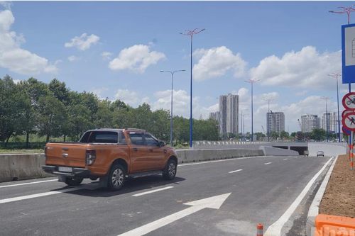 Thông xe hầm chui tại nút giao An Phú ở cửa ngõ phía đông Thành phố Hồ Chí Minh