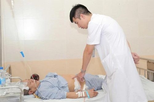 Suy thận cấp độ V do sỏi niệu quản 2 bên