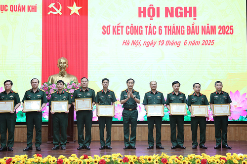 Chủ động lãnh đạo, chỉ đạo thực hiện tốt công tác kỹ thuật quân khí