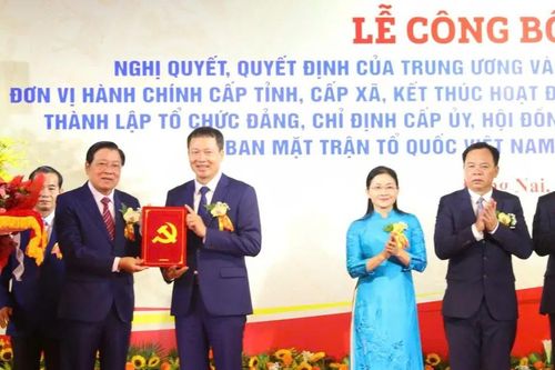 Công bố các quyết định nhân sự tỉnh Đồng Nai mới