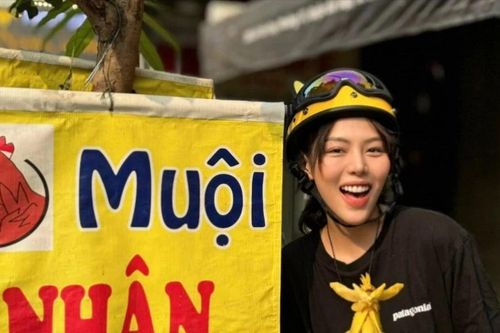 'Em xinh' bán cơm gà và ước mơ xây 1 căn nhà cho gia đình