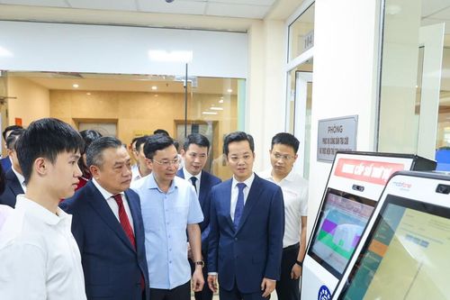 Các tỉnh, thành phố bắt nhịp mô hình chính quyền địa phương 2 cấp với sự đồng hành của MobiFone và hệ sinh thái số toàn diện