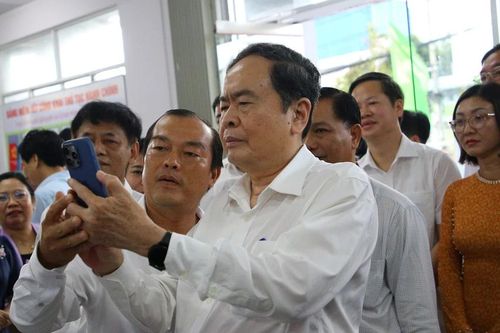 Chủ tịch Quốc hội nói sau sáp nhập: Tiền chưa hẳn quan trọng nhất!