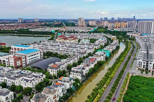 Rất nhiều khu đô thị hoa lệ dành cho người giàu, người nghèo nhìn vào chảy nước mắt