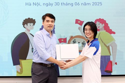 Sinh viên PTIT giành giải Nhất cuộc thi tìm hiểu về công ước chống tội phạm mạng