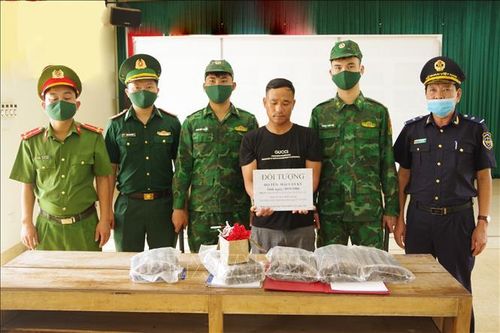 Ngăn chặn vụ vận chuyển trái phép vật liệu nổ để khai thác hải sản