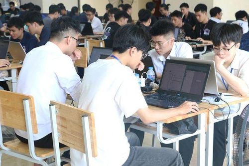 Công bố kết quả cuộc thi 'Sinh viên với Công ước Hà Nội'