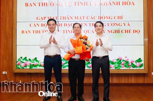 Gặp mặt các cán bộ thuộc diện Trung ương và Ban Thường vụ Tỉnh ủy quản lý nghỉ chế độ