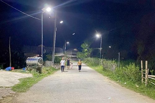 Thắp sáng đường quê - Phong trào nhỏ, ý nghĩa lớn