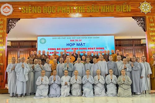 Họp mặt công bố quyết định dừng hoạt động Ban Trị sự GHPGVN H.Bình Chánh