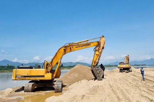 Vì sao giá cát, đá xây dựng bất ngờ tăng mạnh?