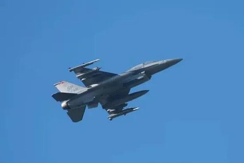 Ukraine xác nhận mất thêm tiêm kích F-16
