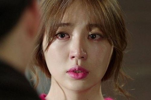 Chồng ngoại tình sau 7 tháng cưới: 'Anh hết yêu em từ trước khi cưới'